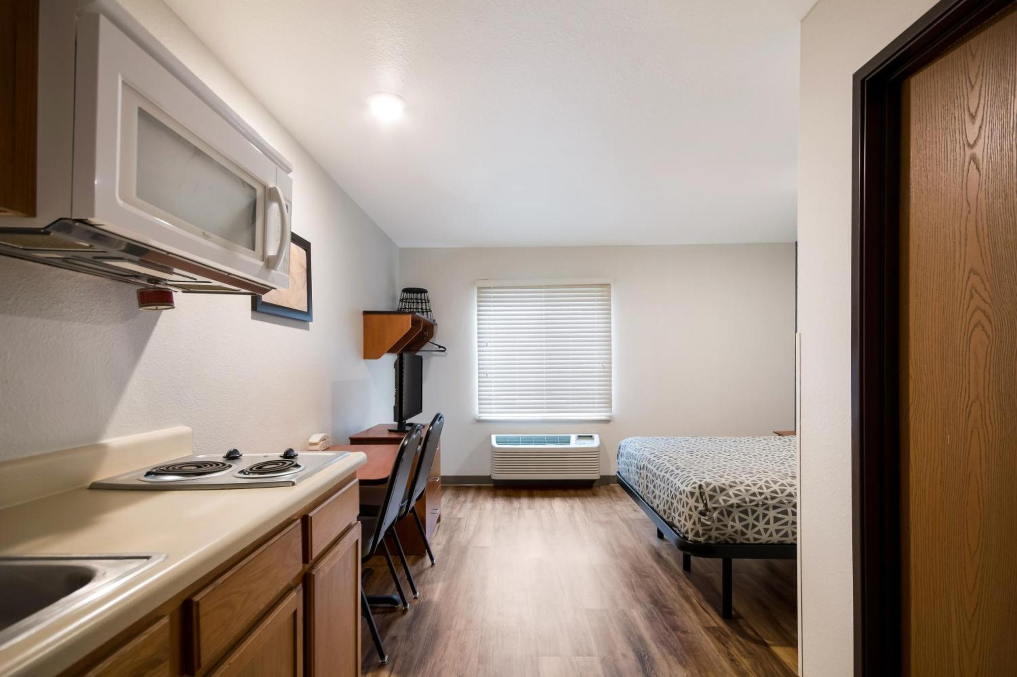 Woodspring Suites Greenville Simpsonville Exterior photo