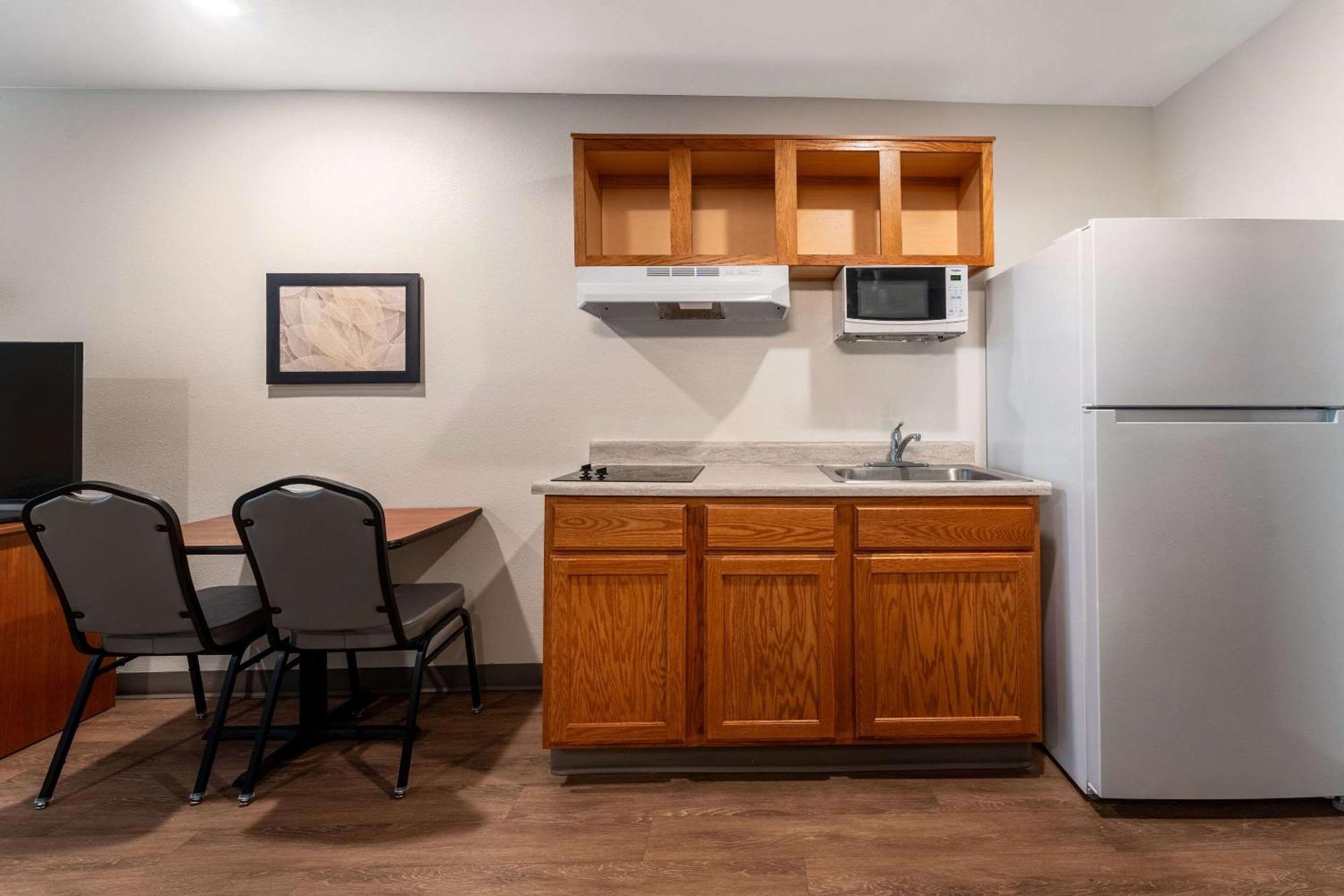 Woodspring Suites Greenville Simpsonville Exterior photo