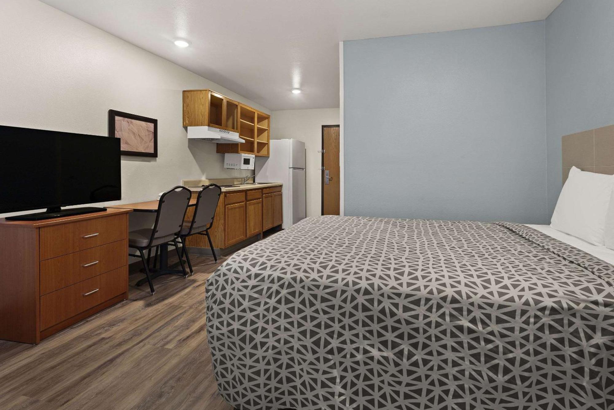 Woodspring Suites Greenville Simpsonville Exterior photo