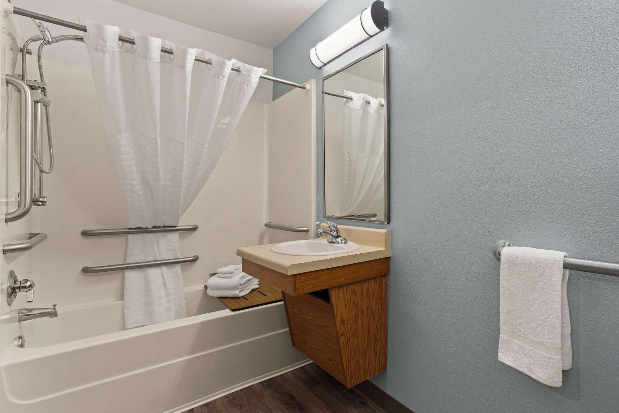 Woodspring Suites Greenville Simpsonville Exterior photo